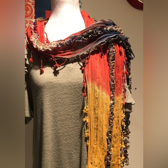 BOHO handmade scarf. Multi colored twist with fringed tassels/knots ruffles NWOT - Picture 5 of 11